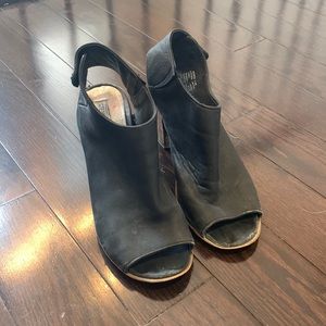 Pre-loved Steve Madden heels